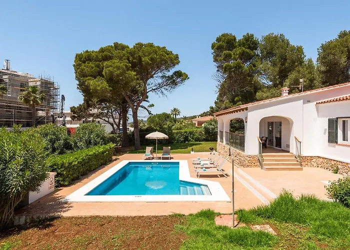 Evita * Santo Tomás