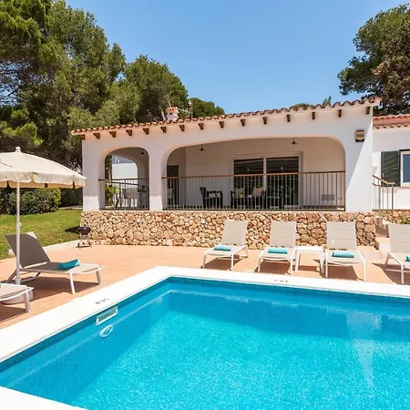 Evita * Santo Tomás